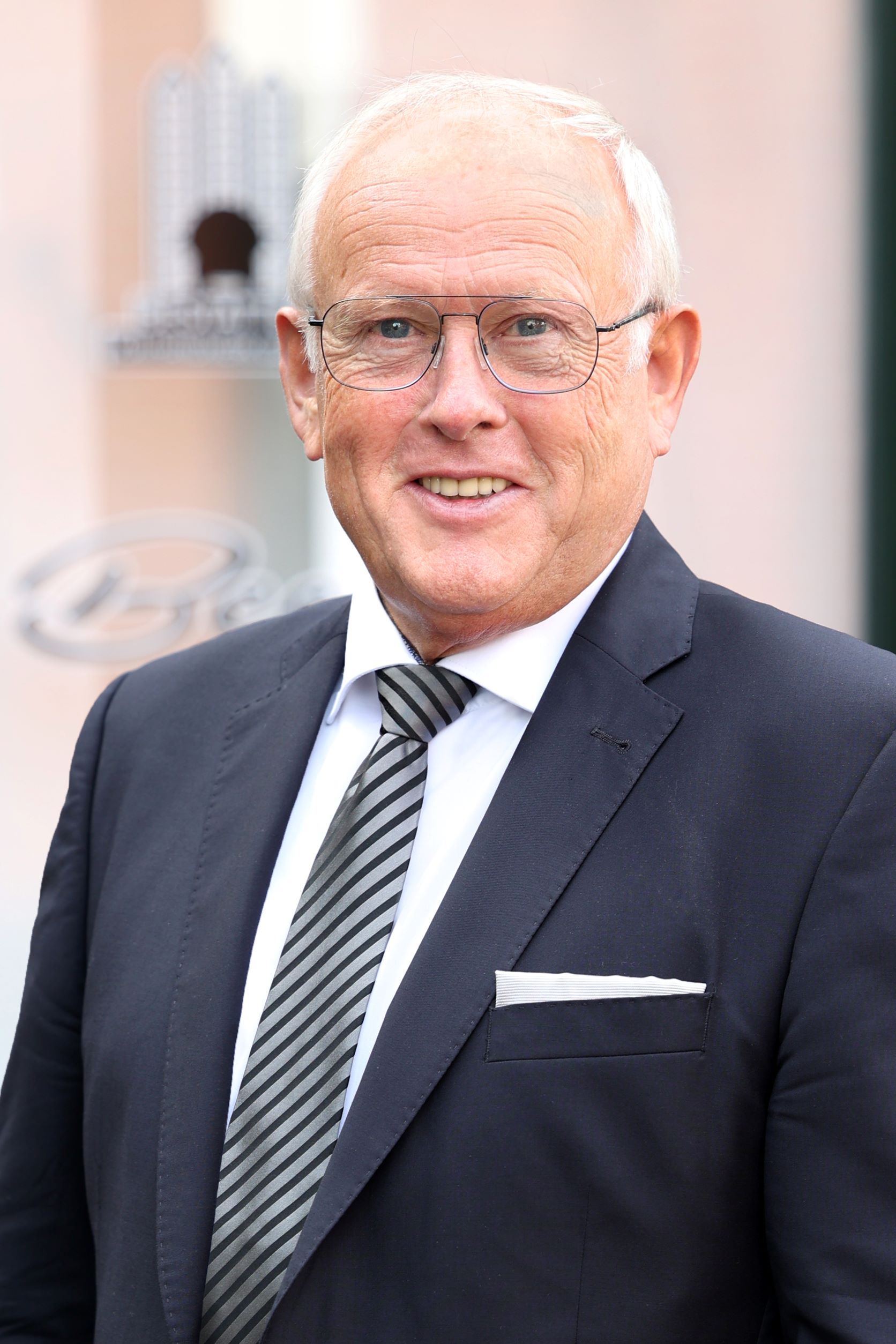 Alfred Hülsmann Alfred Hülsmann